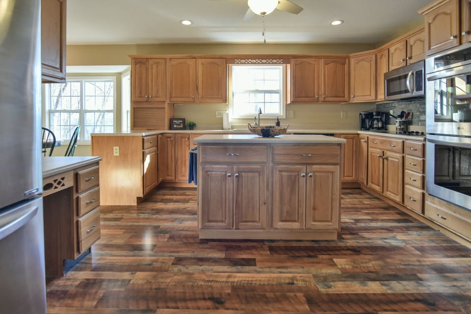 Spacious Kitchen