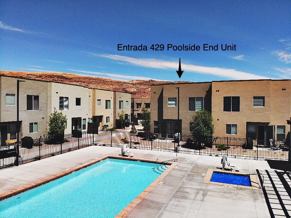Entrada #429 - Awesome Poolside Location - Located in the heart of Moab!