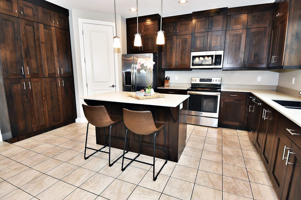 Kitchen New ('18), New GE Appliances, w/ an Island