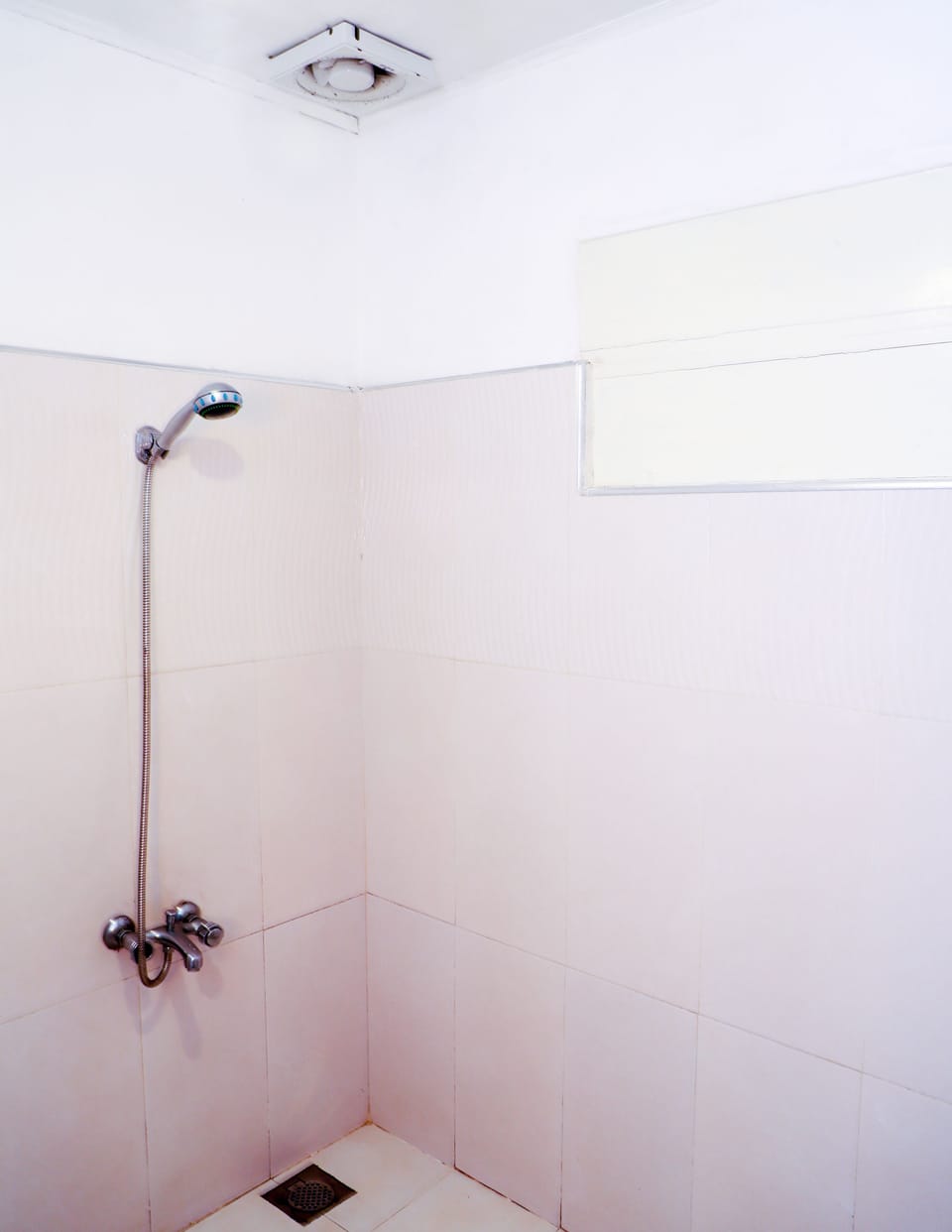 Oviya Guest Bed and Breakfast in Nuwara Eliya