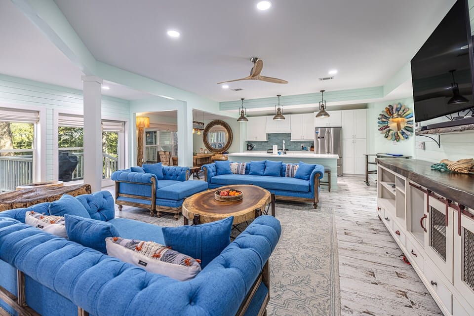 House, 3 Bedrooms | Living area | Smart TV