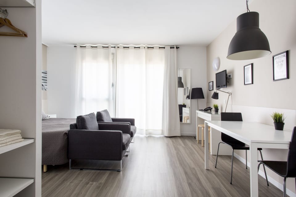 Executive Studio | Living area