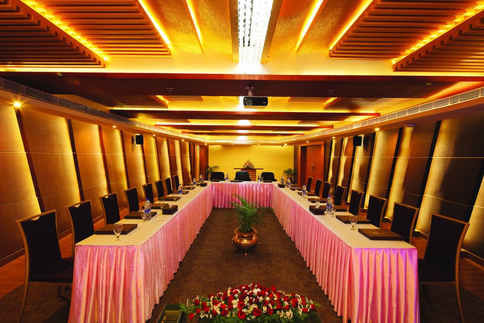 Windsor Rajadhani Hotel in Thiruvananthapuram