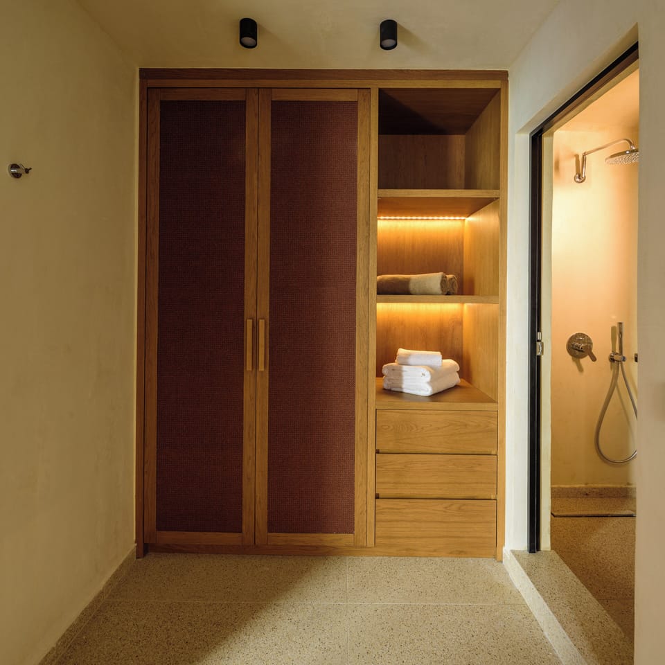 Sokaki Residence with Plunge Pool | Bathroom | Shower, free toiletries, hair dryer, bathrobes