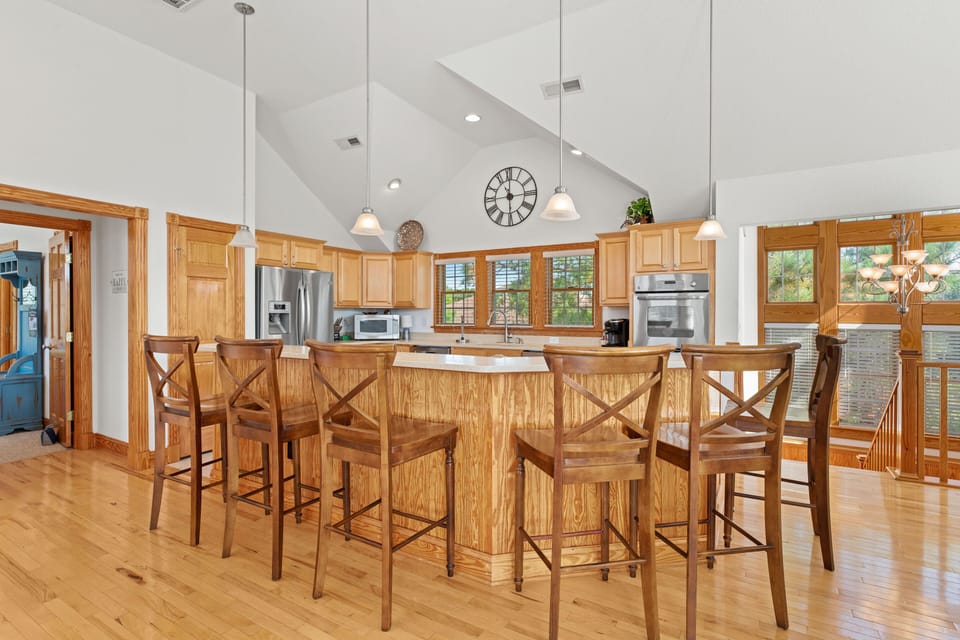 Kitchen Island - Top Level