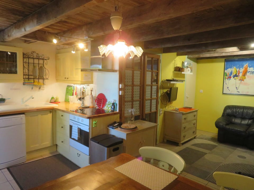 Kitchen/Dining/Sitting