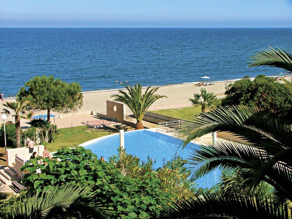 Water, Sky, Property, Plant, Building, Light, Azure, Nature, Tree, Seaside Resort