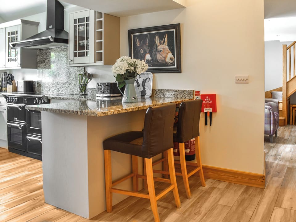 Well equipped kitchen | Midge - Lower Trembath, Buryas Bridge, near Penzance