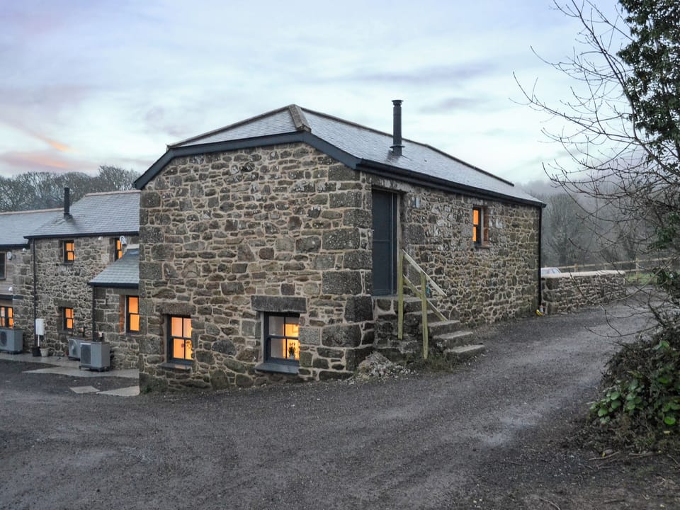 Exterior | Midge - Lower Trembath, Buryas Bridge, near Penzance
