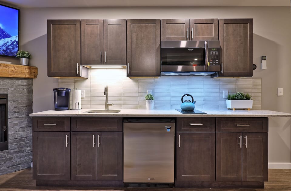 All the amenities and cooking essentials provided.