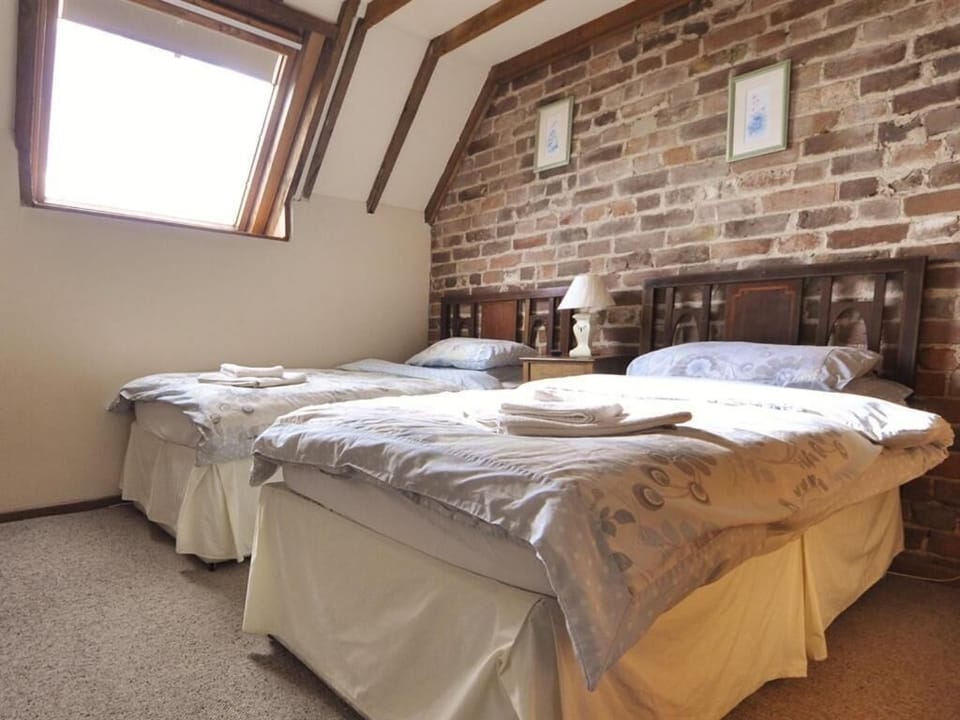 Twin Room, Ensuite