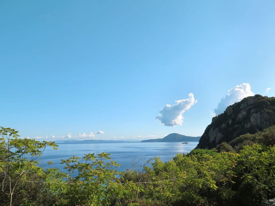 Sky, Nature, Natural Landscape, Vegetation, Coast, Sea, Promontory, Cloud, Coastal And Oceanic Landforms, Ocean