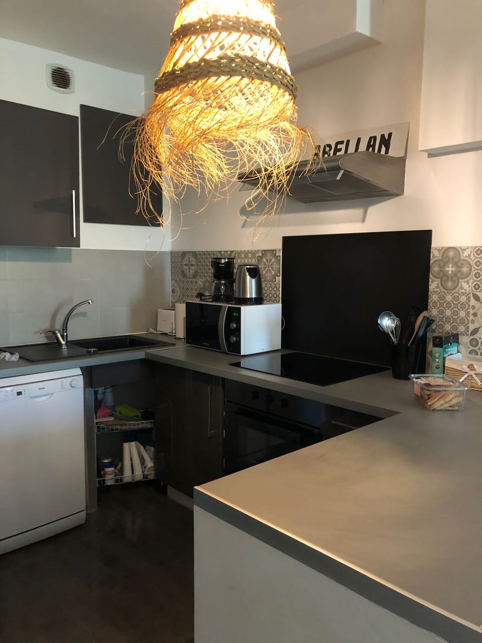 Private kitchen