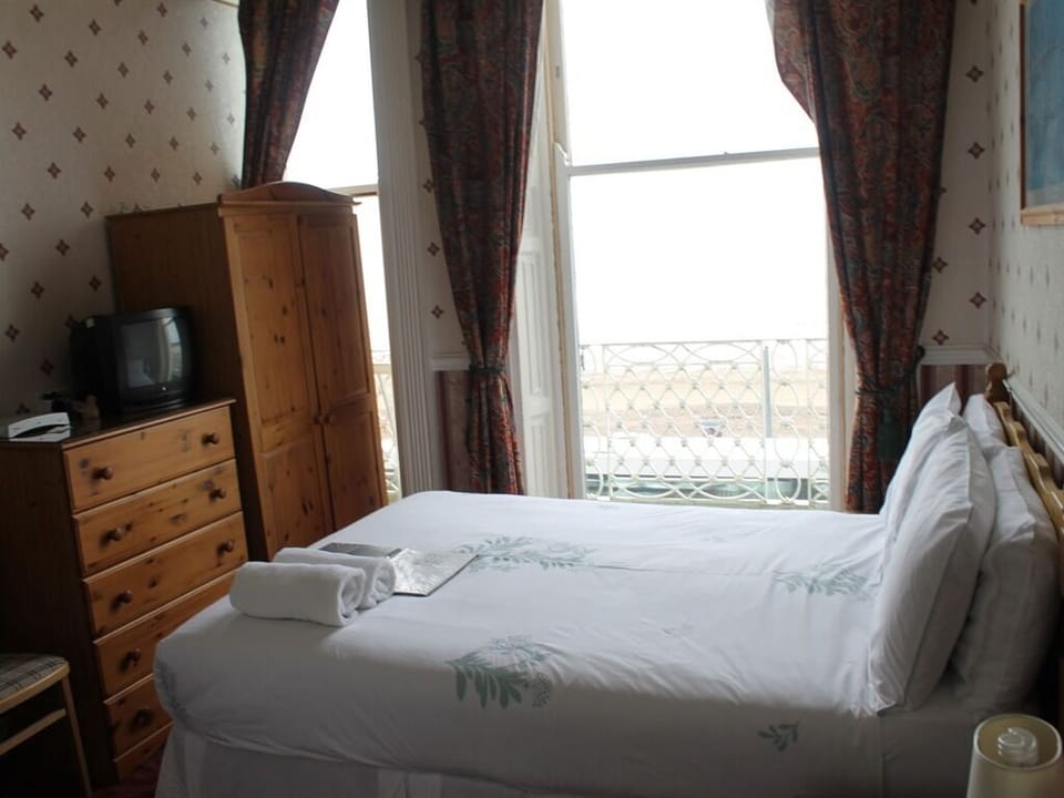 Superior Suite, Ensuite, Sea View (Balcony-Room 18) | Free WiFi