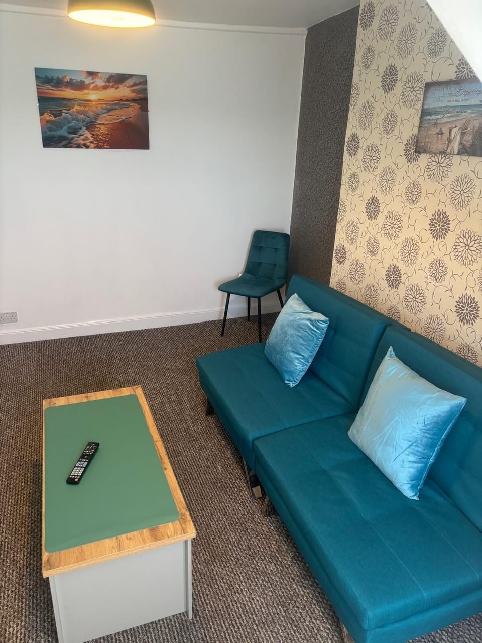 Apartment, Ensuite, Sea View | Lounge