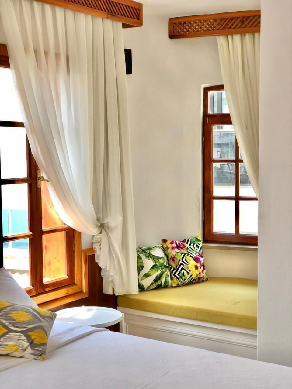 Double Room | Premium bedding, minibar, desk, laptop workspace
