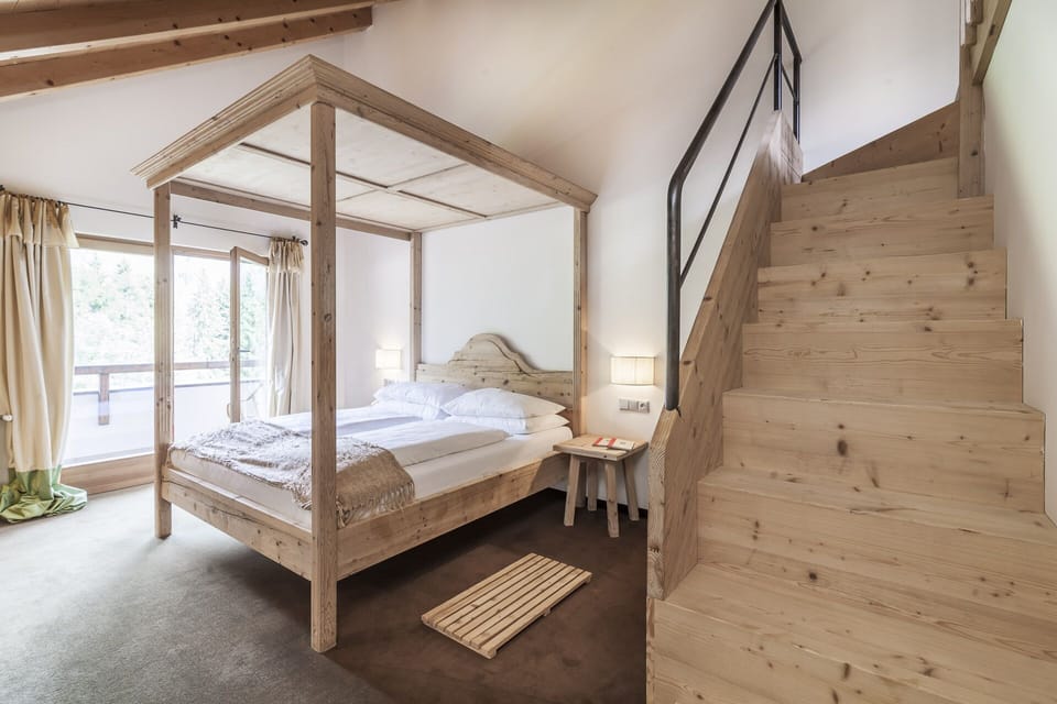 Comfort Double Room, Balcony, Mountain View | Premium bedding, in-room safe, individually decorated