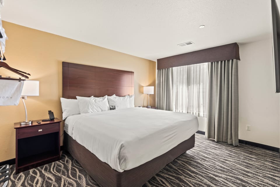 Premium bedding, pillowtop beds, individually decorated