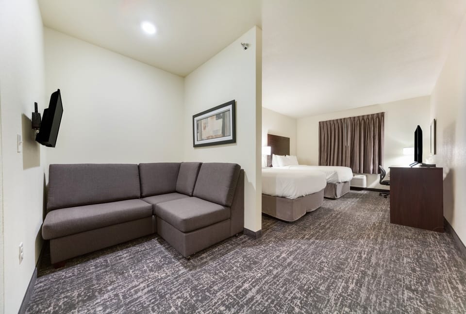 Pillowtop beds, in-room safe, desk, iron/ironing board