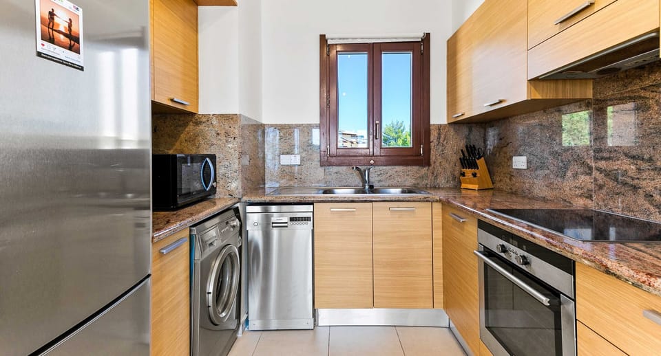 Apartment Pyrgos CC12_Aphrodite Hills Resort, Cyprus. Aphroditerentals.com5.jpg