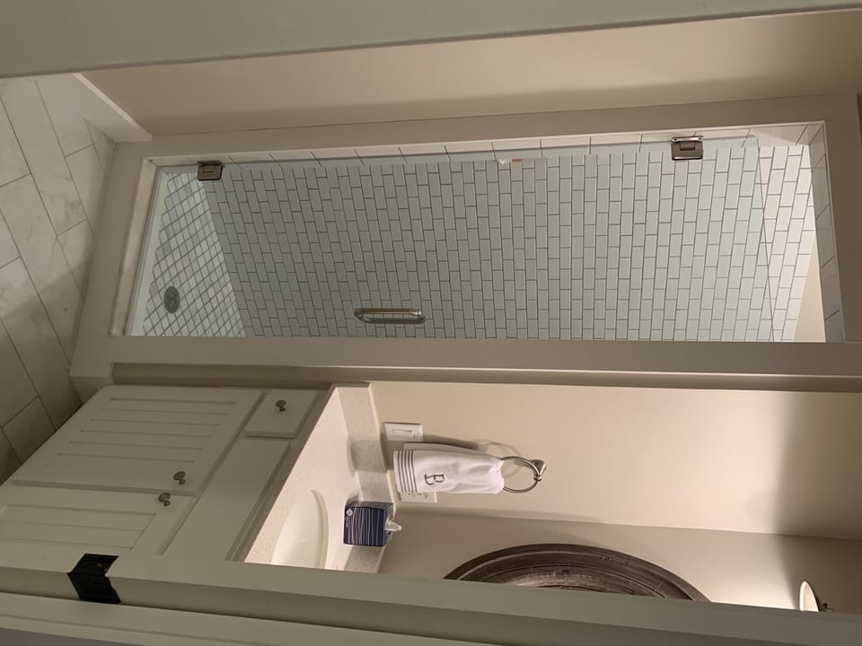 Second guest bathroom 