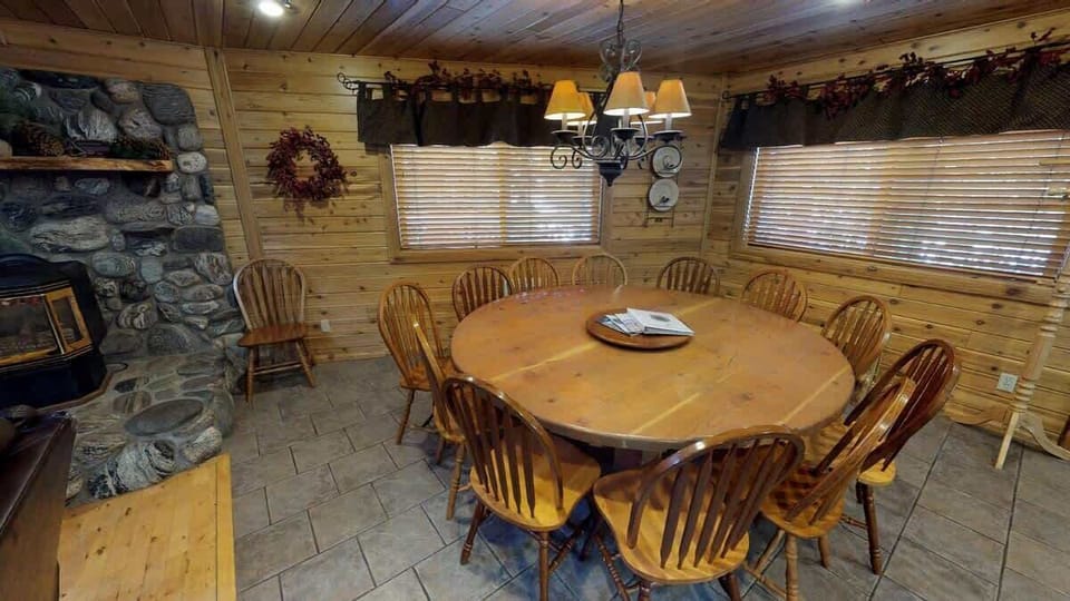 Dining room has adequate seating for large group gatherings.