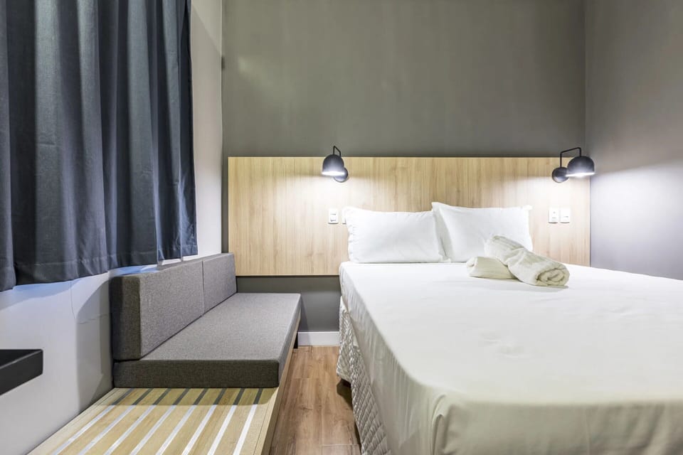 Standard Triple Room | Free WiFi, bed sheets