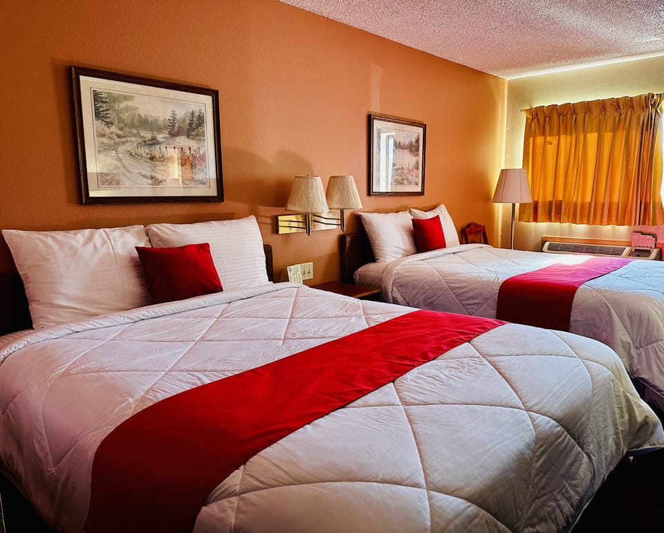 Desk, iron/ironing board, free WiFi, bed sheets