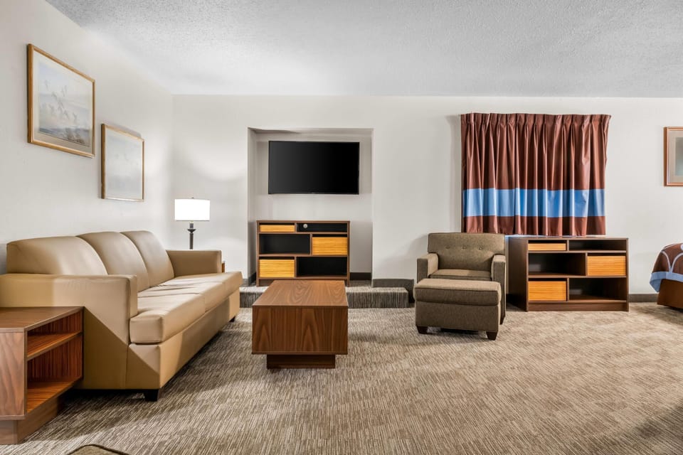 Suite, Multiple Beds, Non Smoking, Kitchen | Desk, laptop workspace, blackout drapes, iron/ironing board