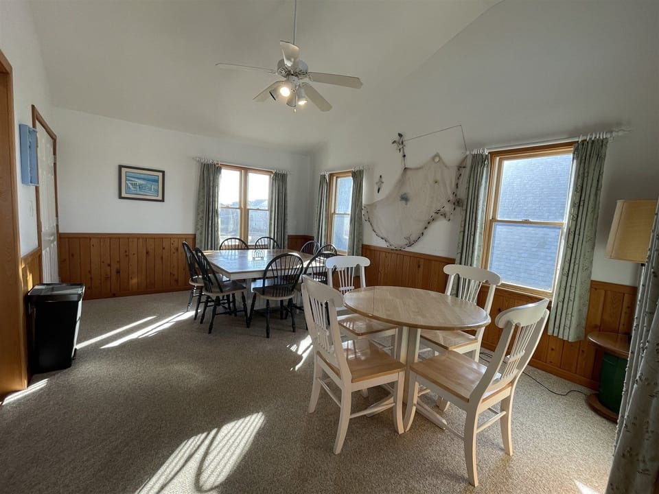 Cottage, 4 Bedrooms | Dining