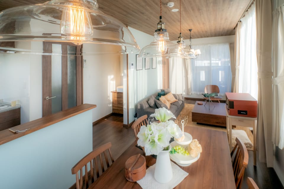 Villa, 3 Bedrooms | In-room dining