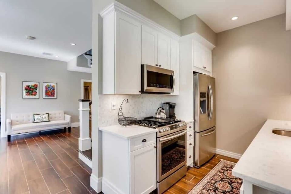 Kitchen 2