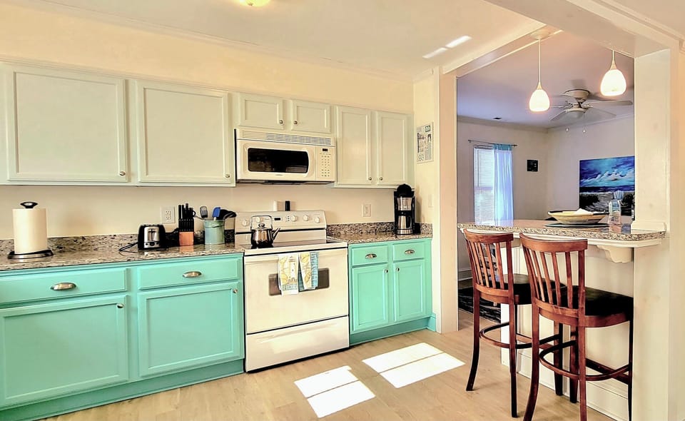 Large Kitchen 
