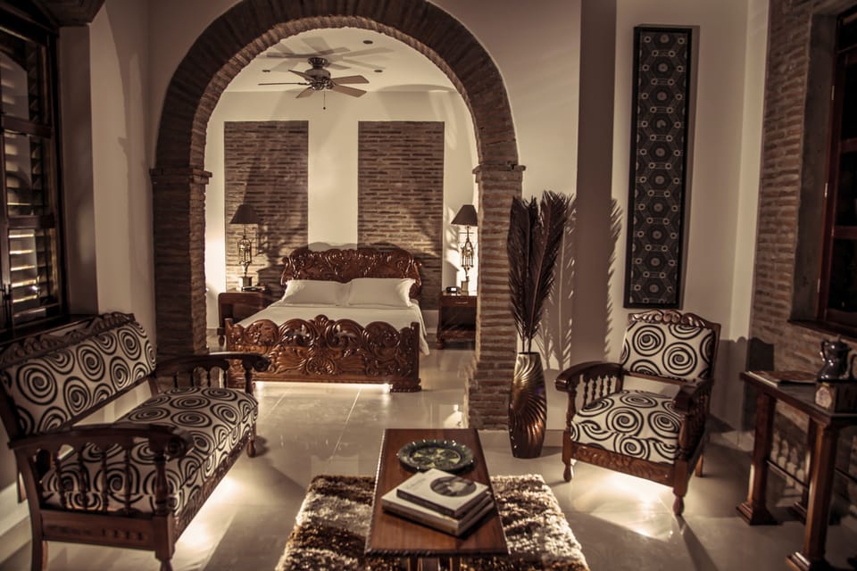 Suite, Private Pool | Egyptian cotton sheets, premium bedding, down comforters