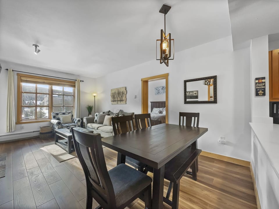 Condo, 2 Bedrooms | In-room dining