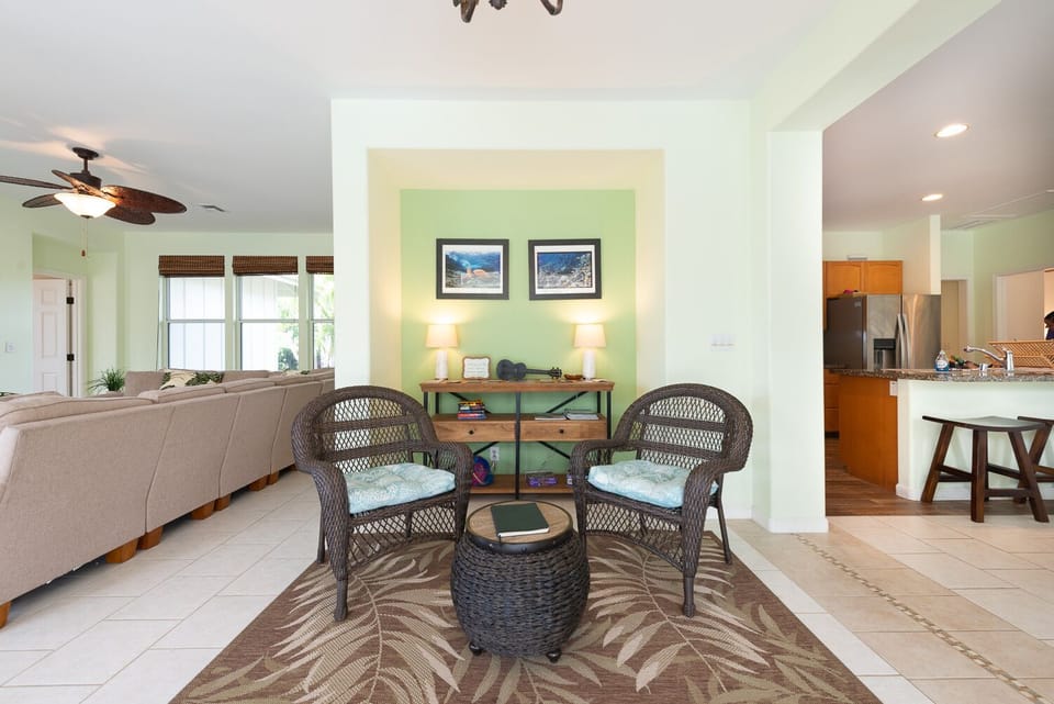 Small sitting area