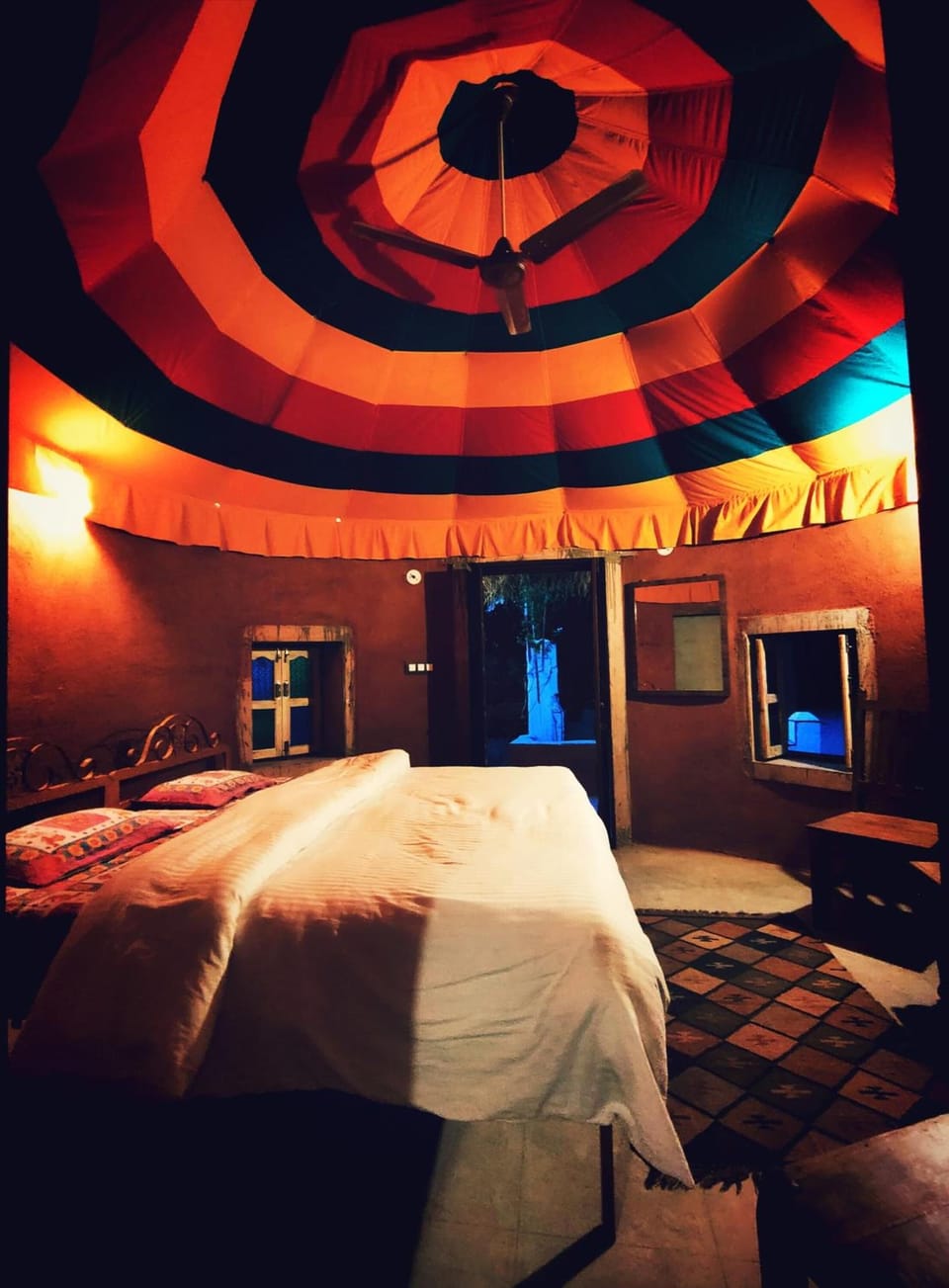 Premium bedding, in-room safe, desk, soundproofing