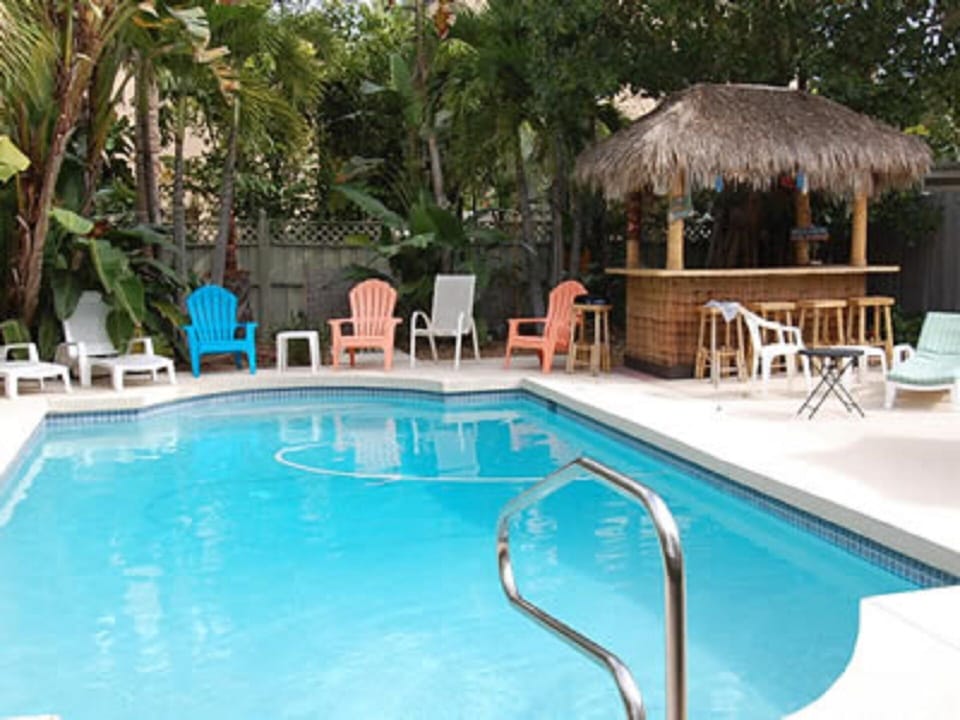 Private pool/ Tiki Bar