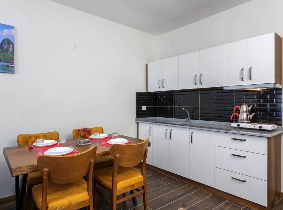 Premium Room | Private kitchen | Electric kettle