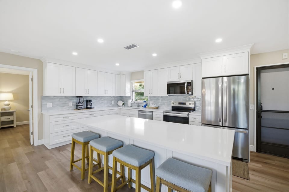 Kitchen island