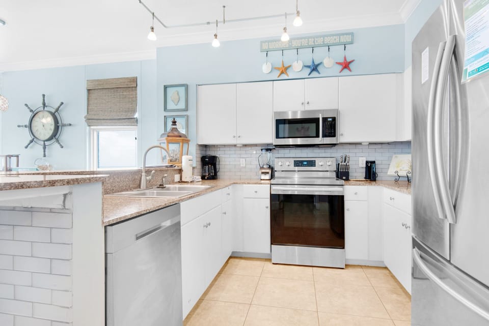 Fully equipped kitchen