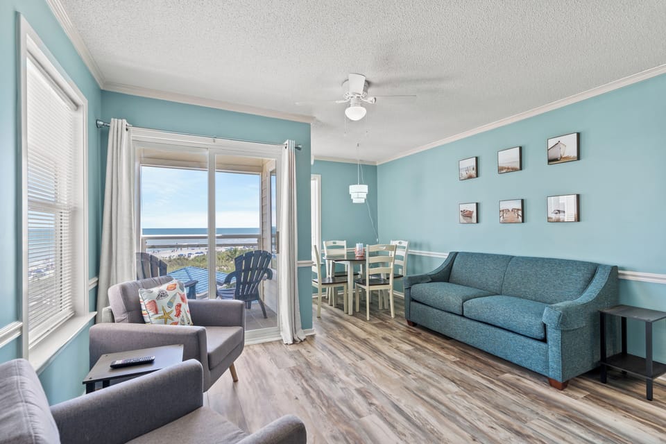 Living Room & Dining Area