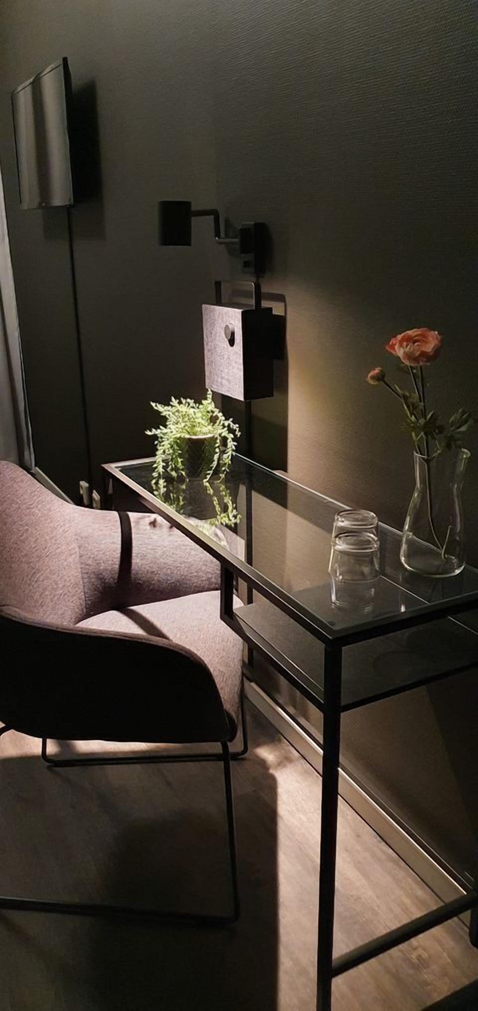 Classic Double Room (Small) | Individually decorated, desk, blackout drapes, iron/ironing board