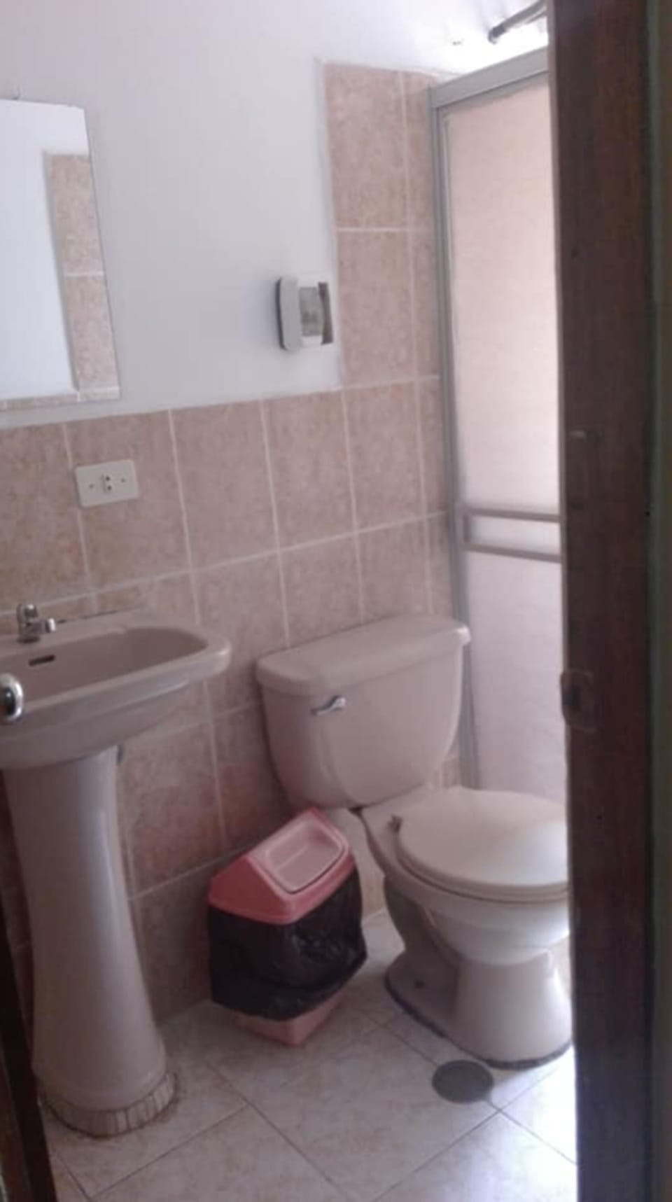 Basic Double Room | Bathroom | Shower, towels, soap, toilet paper