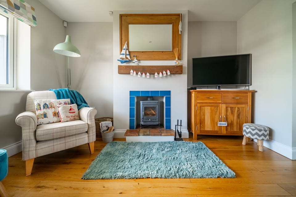 Ground floor: Sitting room