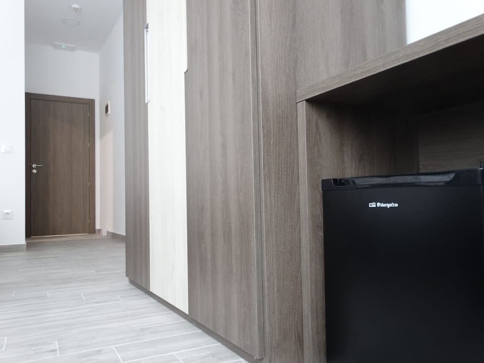 Minibar, desk, blackout drapes, soundproofing