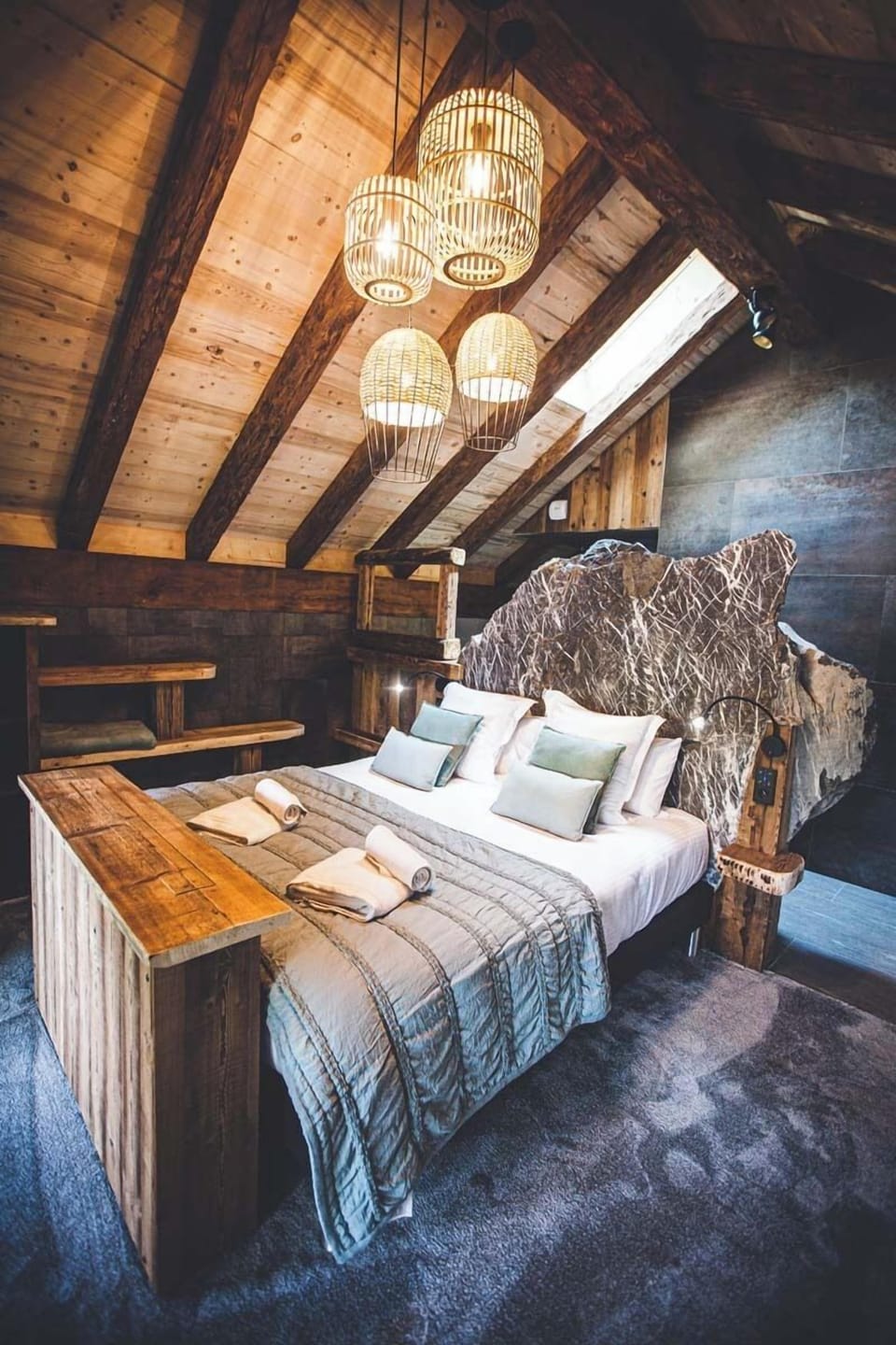 Standard Room, Balcony, Mountain View