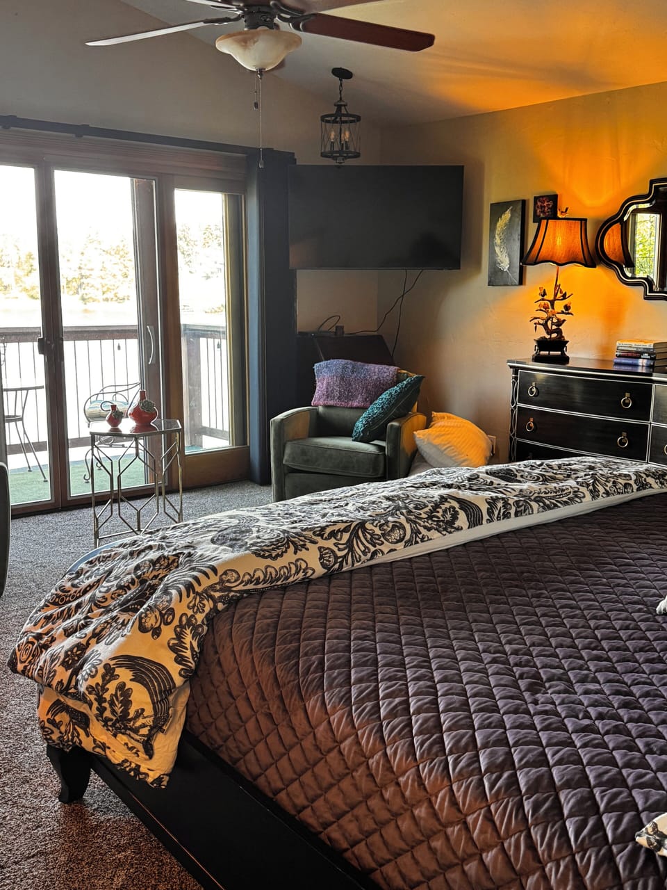Deluxe Suite, Bay View | Egyptian cotton sheets, premium bedding, pillowtop beds