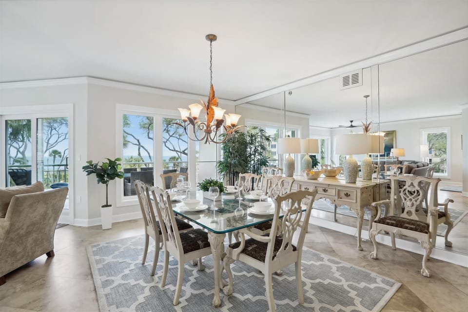 Dining Table with Ocean Views at 310 Windsor Place