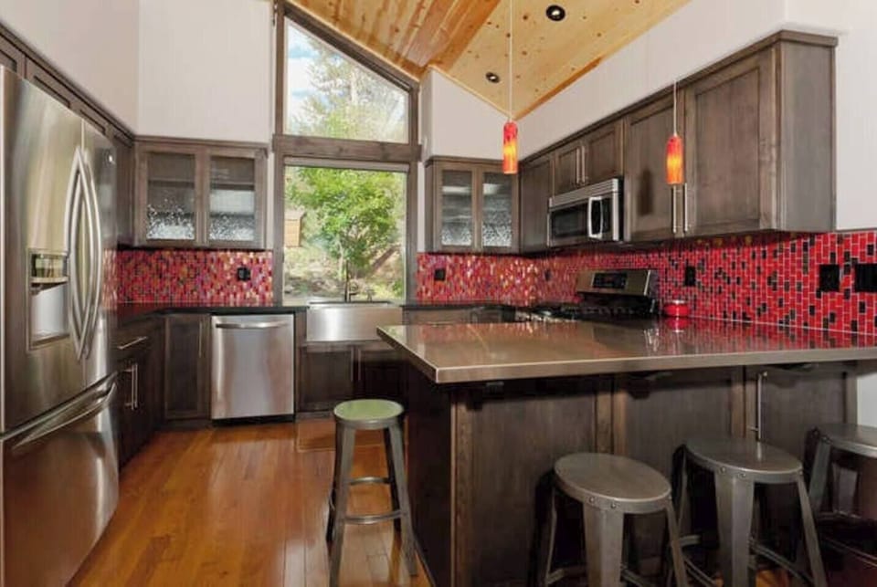 Newly Remodeled Kitchen